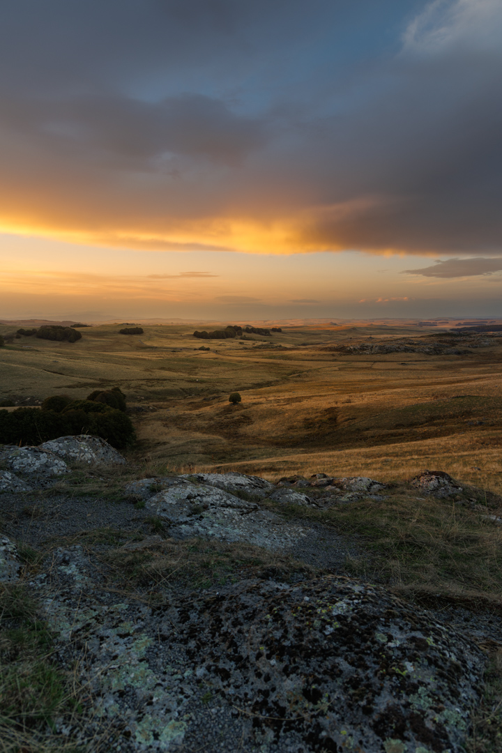 soleil couchant sur l'Aubrac