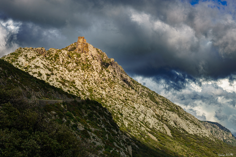 Quéribus après l'orage